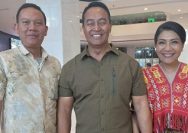 Alan Juyadi bersama mantan Panglima TNI Andika Perkasa dan istri, Diah Erwiany (JakartaInsideCom/AlanJuyadi)