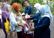 Bagaimana Kata “Menuntun” Saya Maknai dalam Konteks Sosial Budaya di Daerah Saya? Apa Dapat Saya Lakukan untuk Mewujudkan Pendidikan Anak yang Relevan dengan Konteks Sosial Budaya di Daerah Saya?