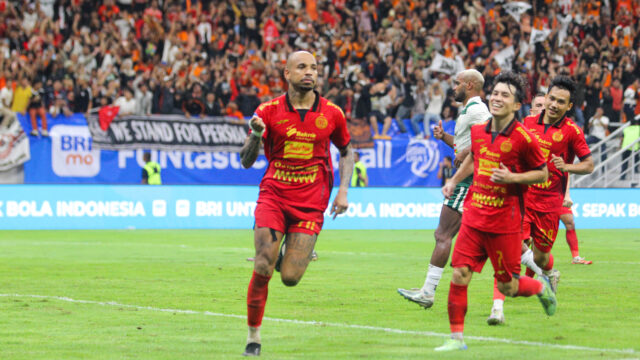 Persija Comeback Dramatis, Hattrick Gustavo Almeida Bungkam PSS Sleman 3-1