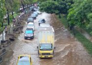 Titik Banjir Jakarta: 43 RT di Jakarta Barat Terendam, BPBD Imbau Warga Waspada