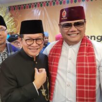 Ketua Umum Dewan Adat Bamus Betawi Hadiri Penganugerahan Gelar Adat Betawi untuk Pramono Anung