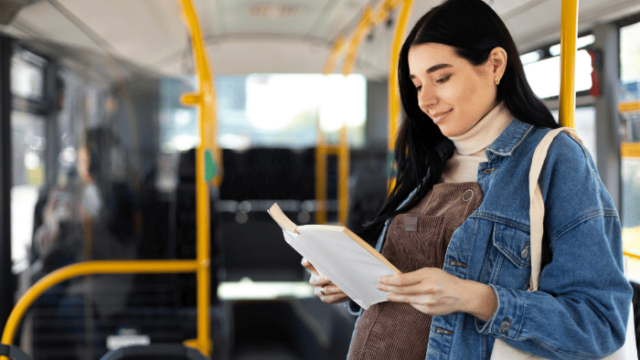 Kesulitan Cek Jadwal Transjakarta di Google Maps? Ikuti Cara ini!